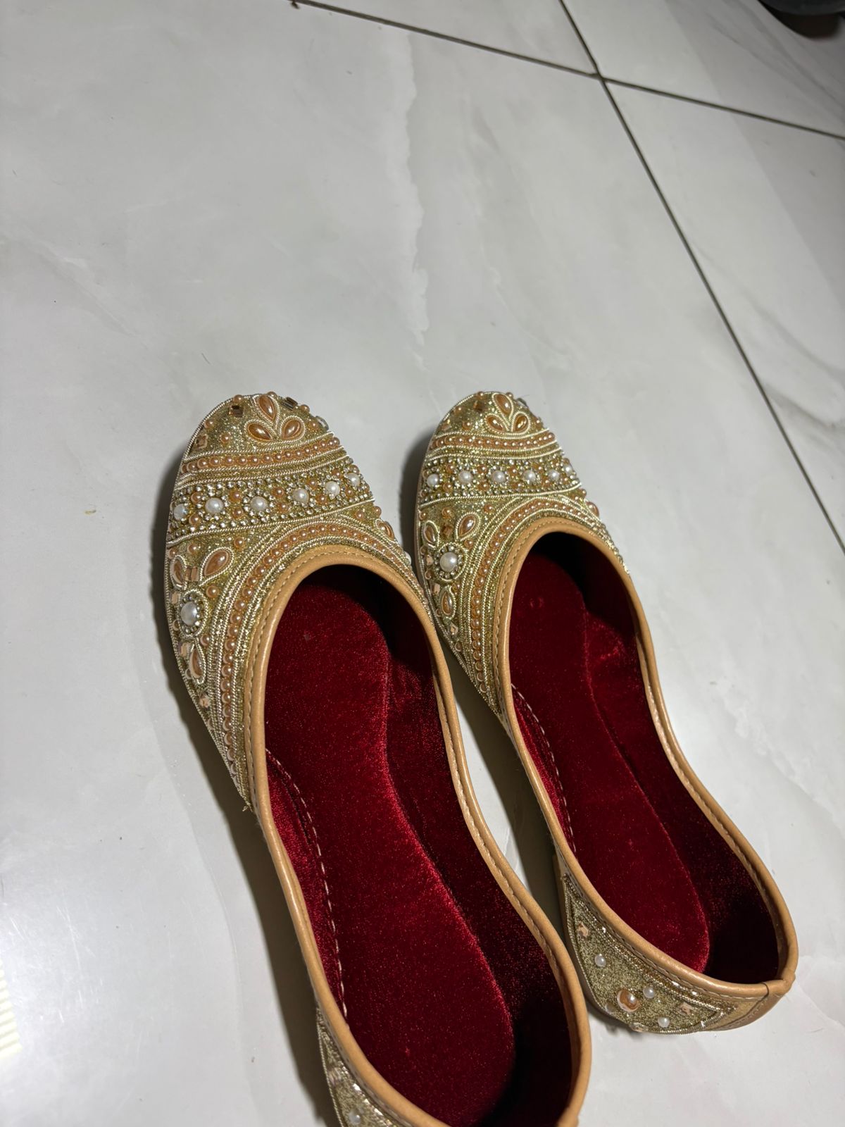 Golden Pearl Embellished Bridal Juttis