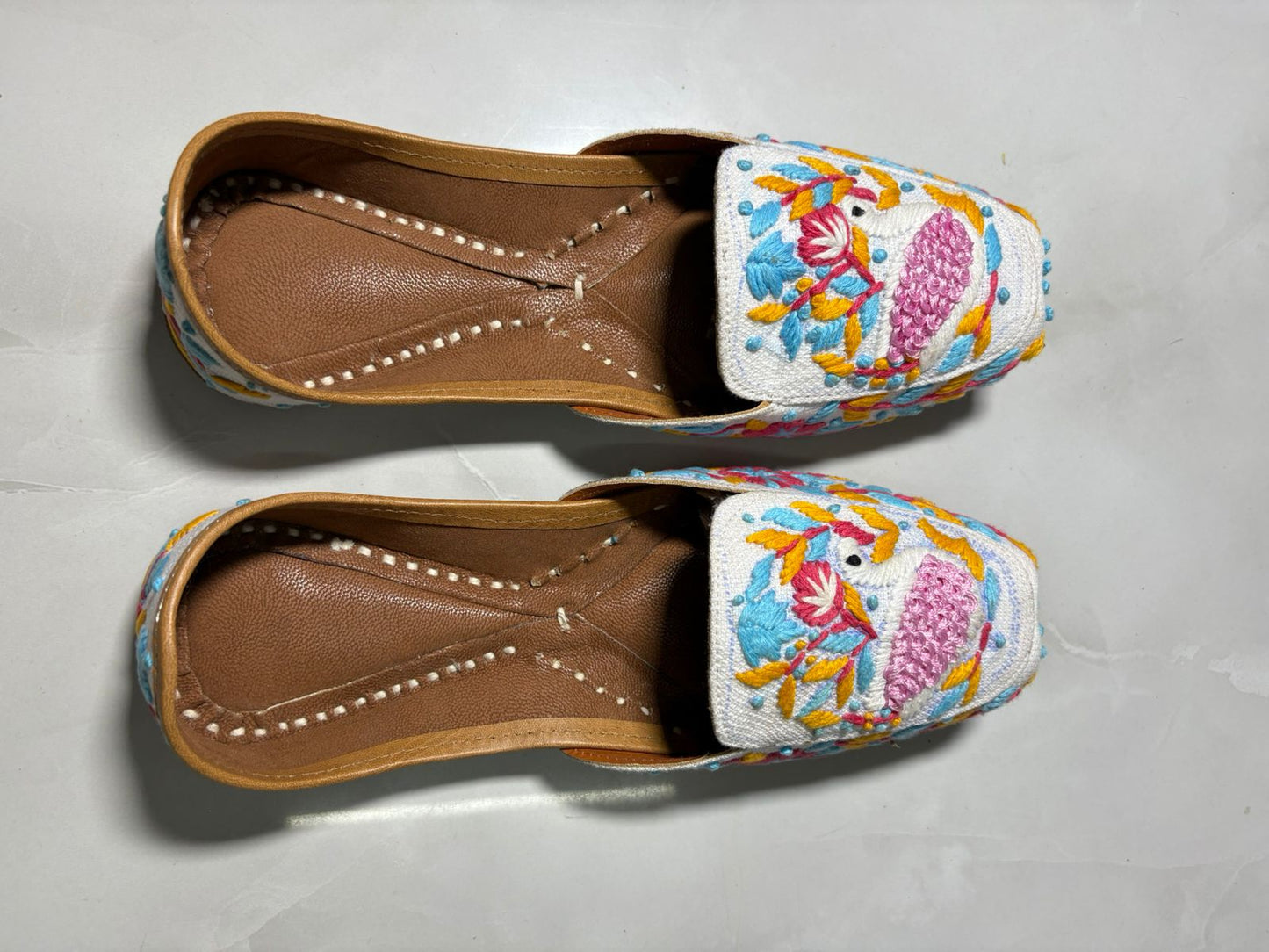 White Embroidered Bird Motif Juttis