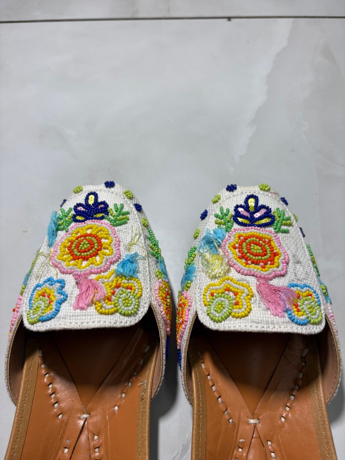 Multicolor Hand-Beaded White Floral Juttis