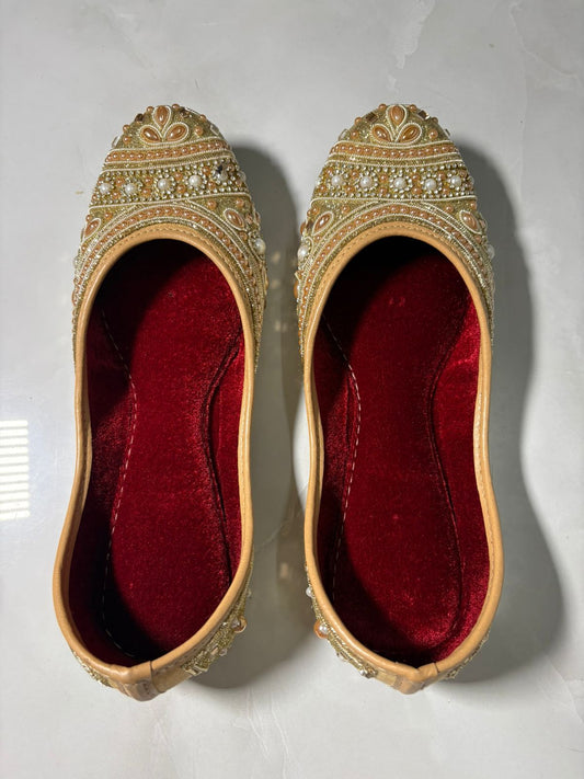 Golden Pearl Embellished Bridal Juttis