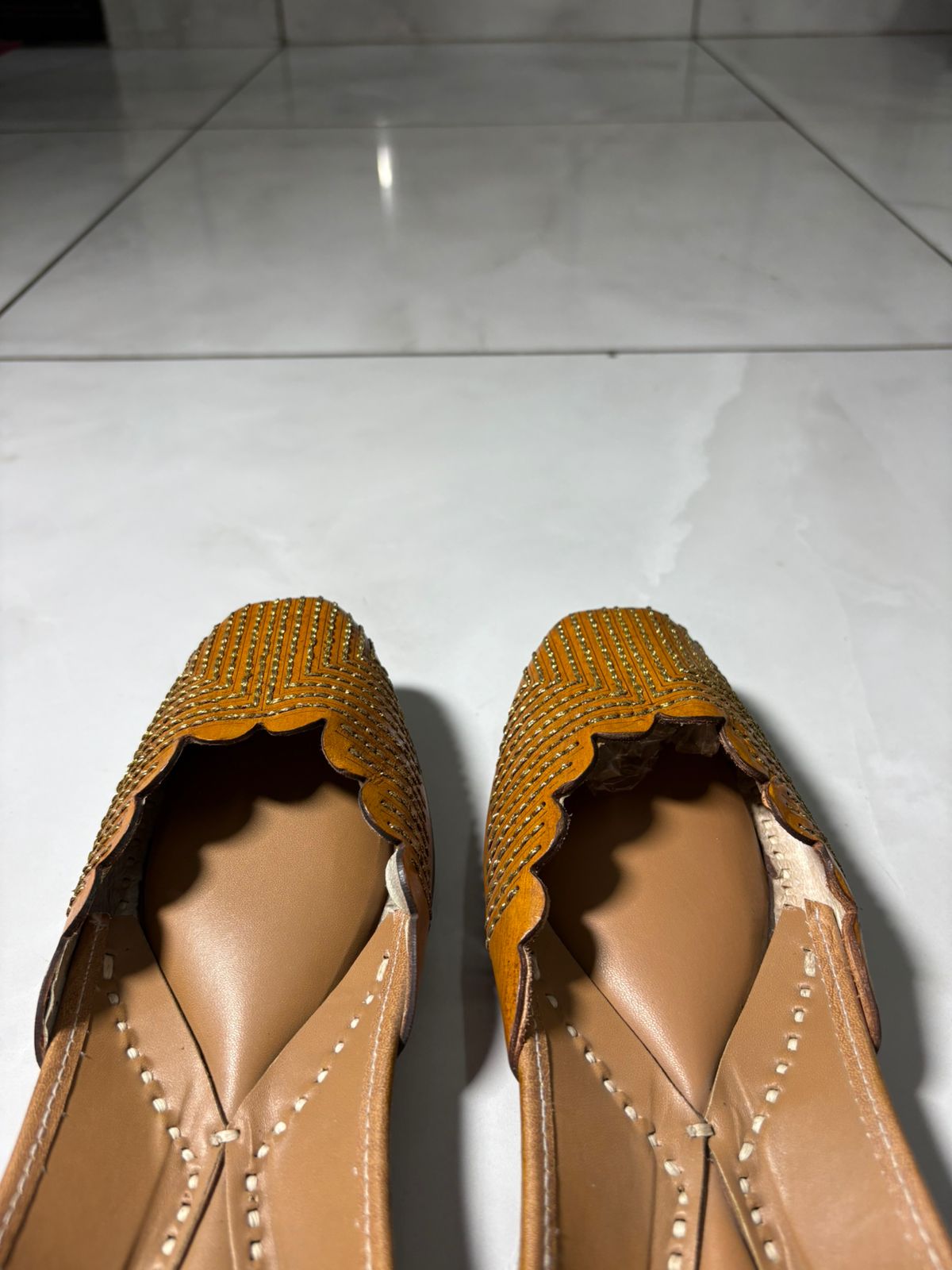 Classic Tan Scallop-Edge Juttis with Hand Bead Detailing